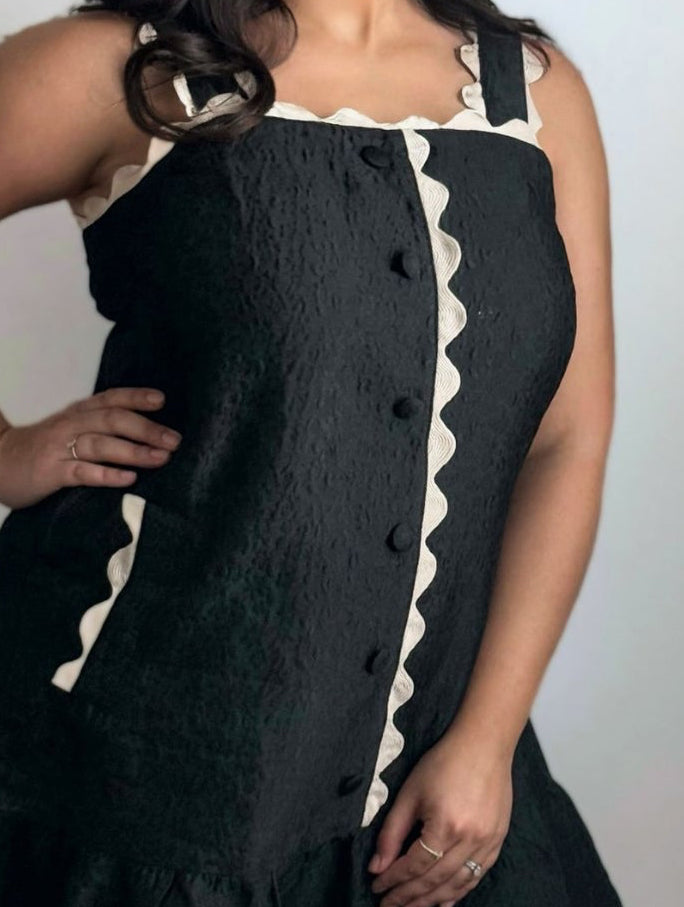 Victoria Scallop Trim Dress